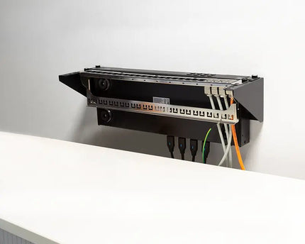 19" verticale muurbeugel 4U zwart - Networkdiscount.com