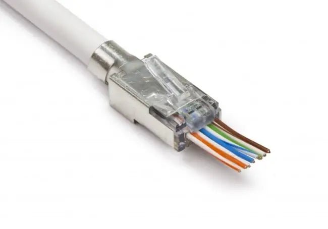Doorsteek CAT7 Connector RJ45 - STP 10 stuks voor soepele en stugge kabel - Networkdiscount.com