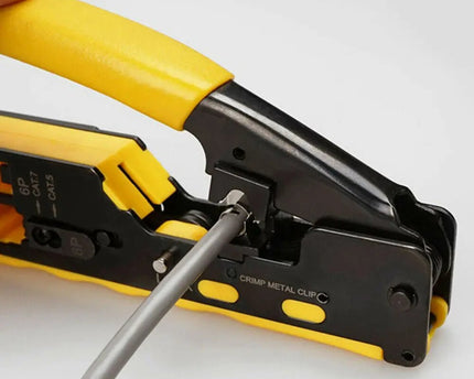 Professionele krimptang voor RJ45, RJ11 en RJ12 connectoren - Networkdiscount.com